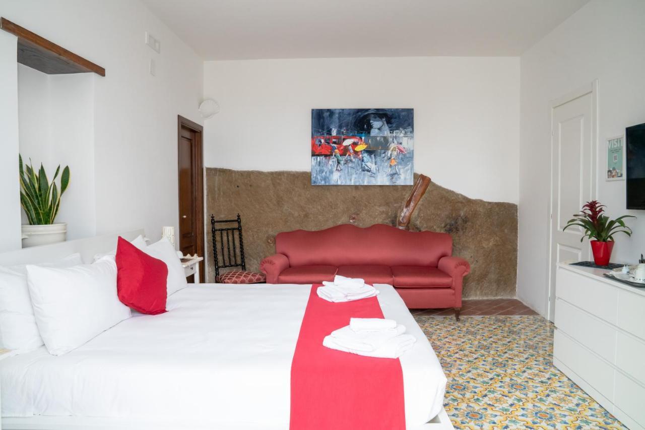 Le Stanze Di Sissi - Luxury Suites Naples Exterior photo